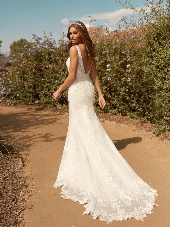 Maggie-Sottero-Albany-Fit-and-Flare-Wedding-Dress-22MK508B01-Alt8-IV