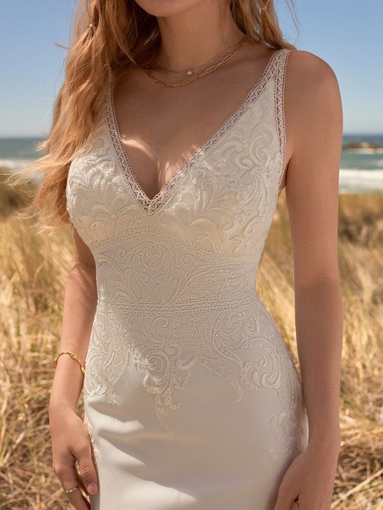 Rebecca-Ingram-Calista-Lynette-Sheath-Wedding-Dress-22RK588B01-Alt3-IV
