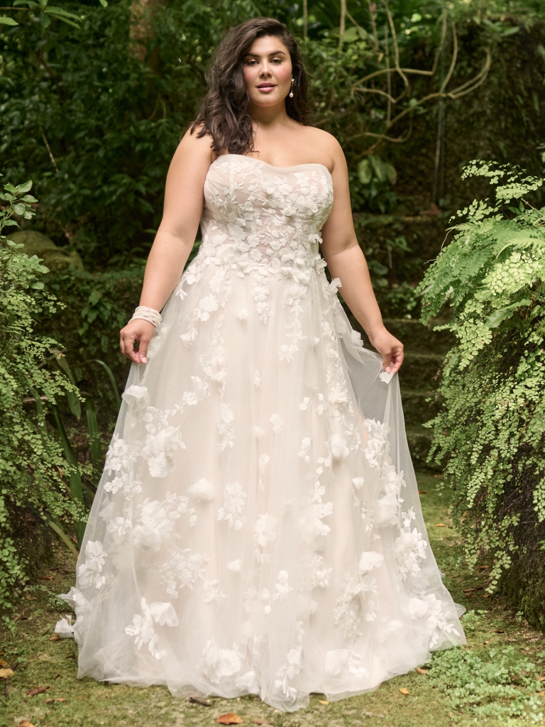 Maggie-Sottero-Laila-A-Line-Wedding-Dress-24MS223A01-Main-SBLS-Curve