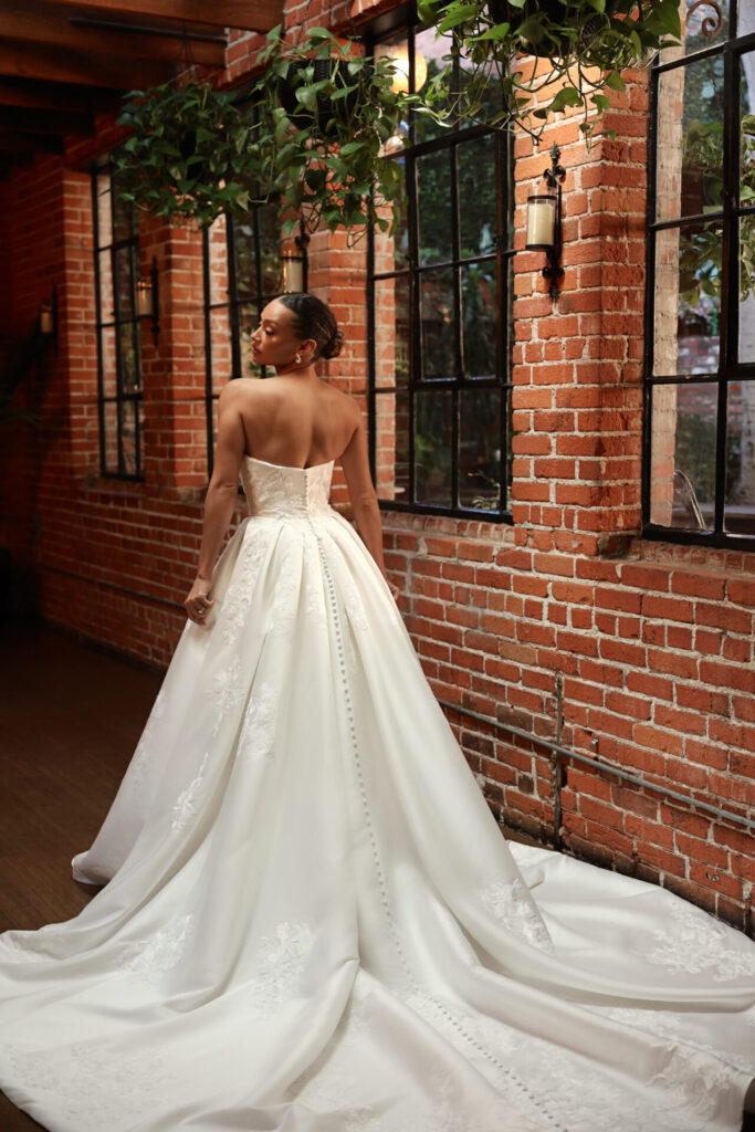 D4265-M25-INF-ESS-08-1280x1920