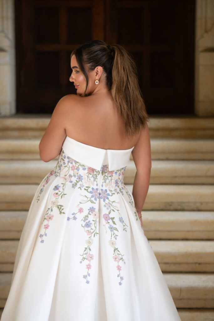 D4217-S24-INF-ESS-07-1280x1920