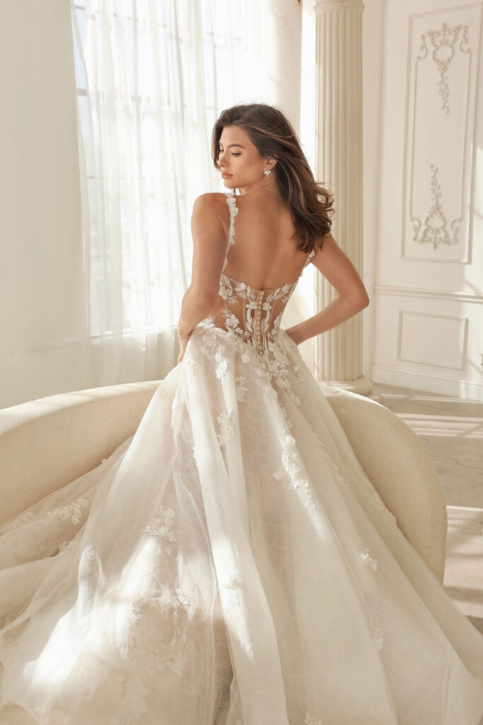 ML1899-M25-INF-ML-02-1280x1920