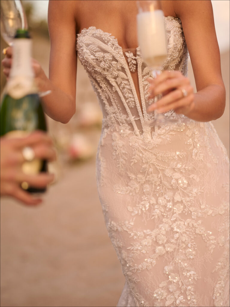 Maggie-Sottero-Benjie-Royale-Fit-and-Flare-Wedding-Dress-25MB841A01-PROMO11-IV052 (1)