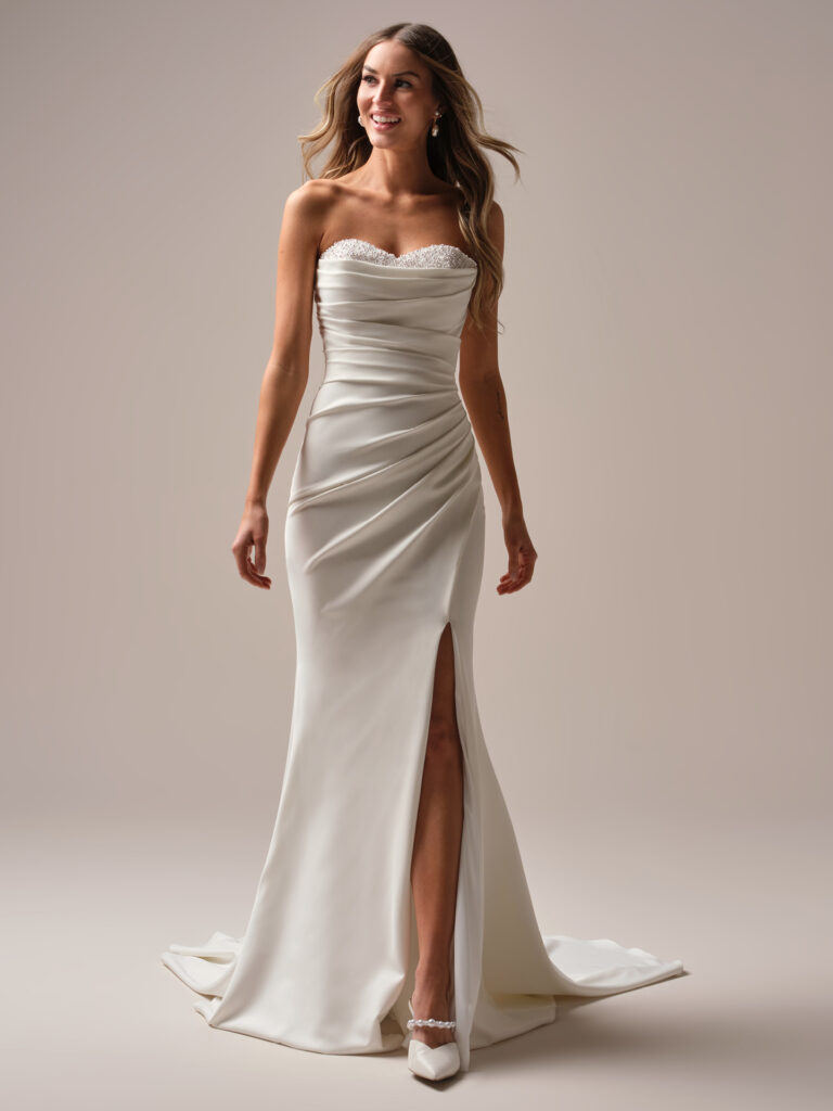 Rebecca-Ingram-Kathleen-Sheath-Wedding-Dress-25RN904A01-Alt50-IV022