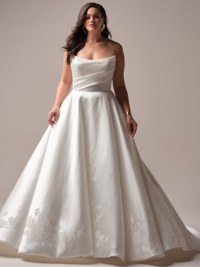 Sottero-and-Midgley-Radiance-A-line-Wedding-Dress-25SB897A01-Alt57-IV258-Curve