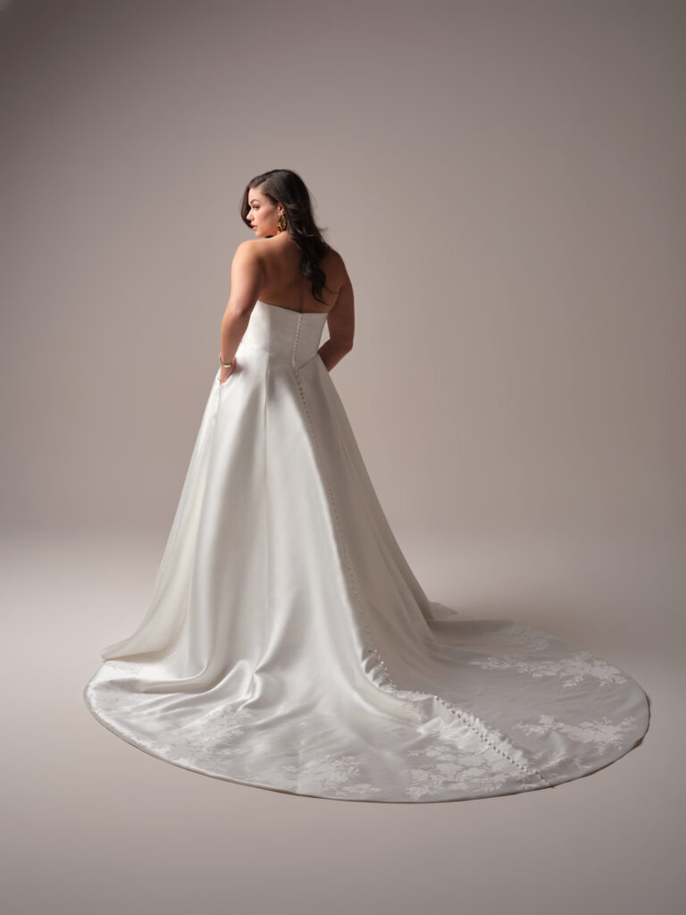Sottero-and-Midgley-Radiance-A-line-Wedding-Dress-25SB897A01-Alt58-IV258-Curve-uncropped
