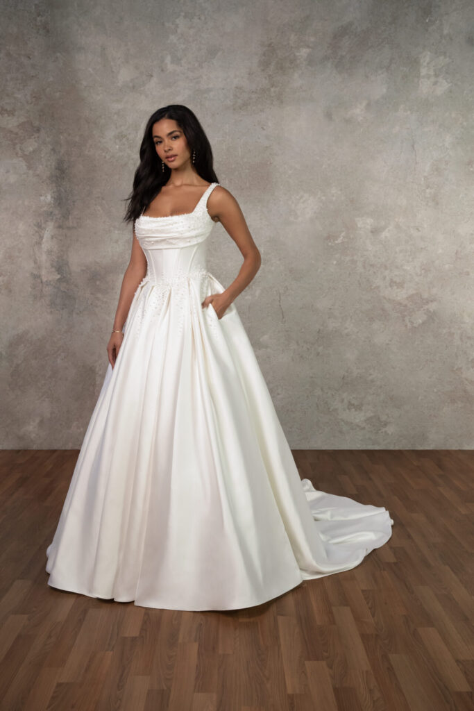 D4418-S25-CAT-ESS-05-1280x1920