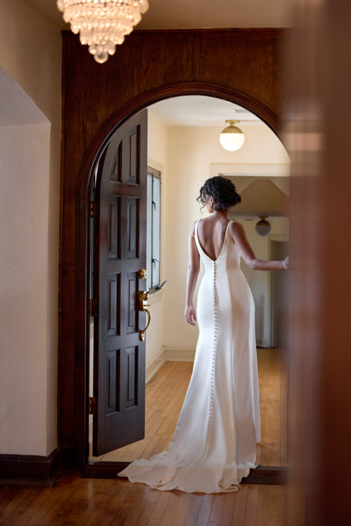 D4439-S25-AD-ESS-07-1281x1920