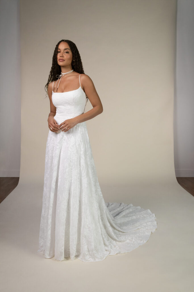 Destin-S25-CAT-AWW04-1280x1920