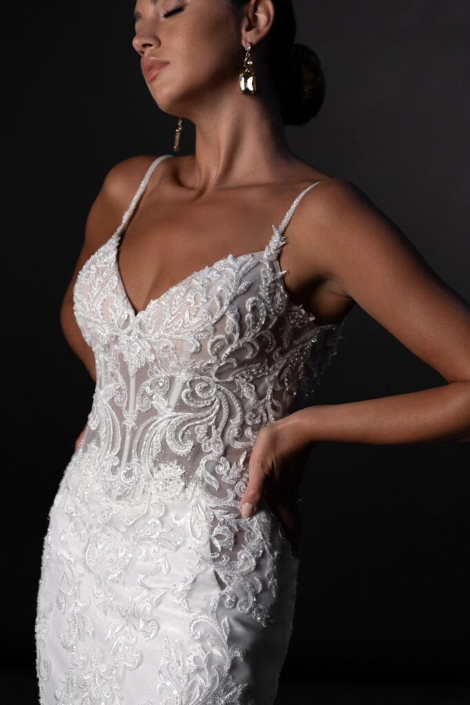 ML1916-S25-CAT-ML-02-1280x1920