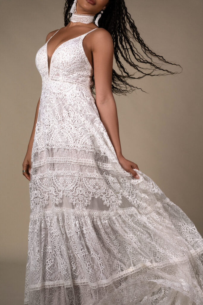 Quinn-S25-CAT-AWW-03-1280x1920