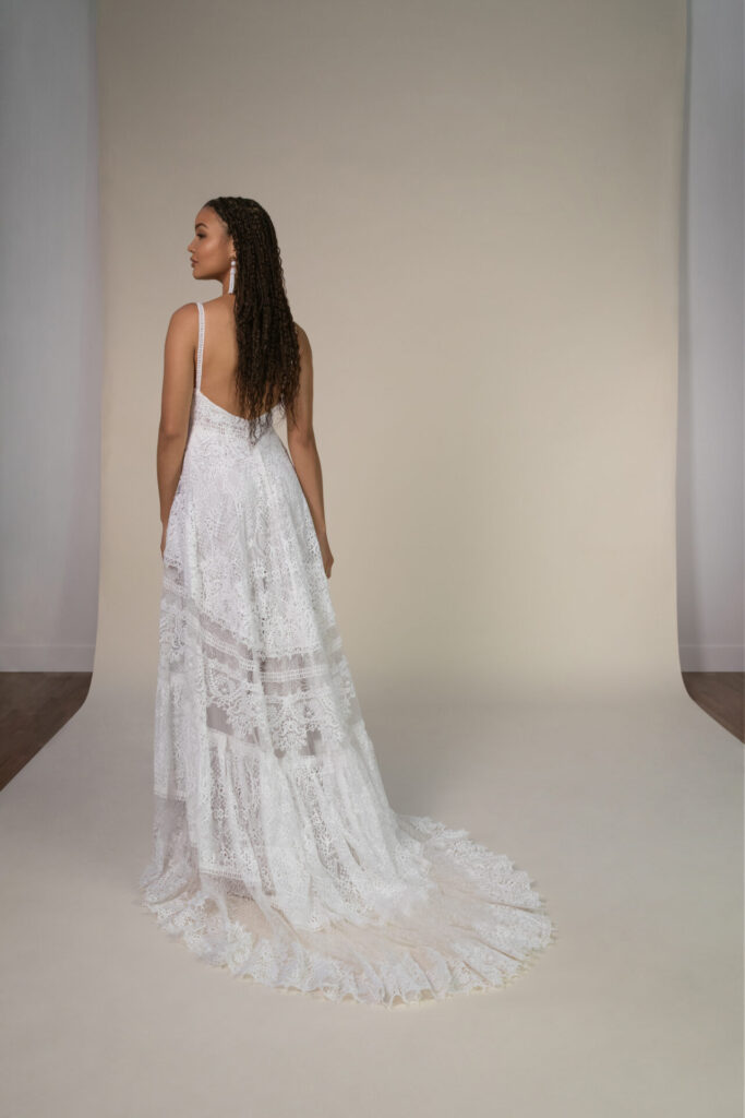 Quinn-S25-CAT-AWW05-1280x1920