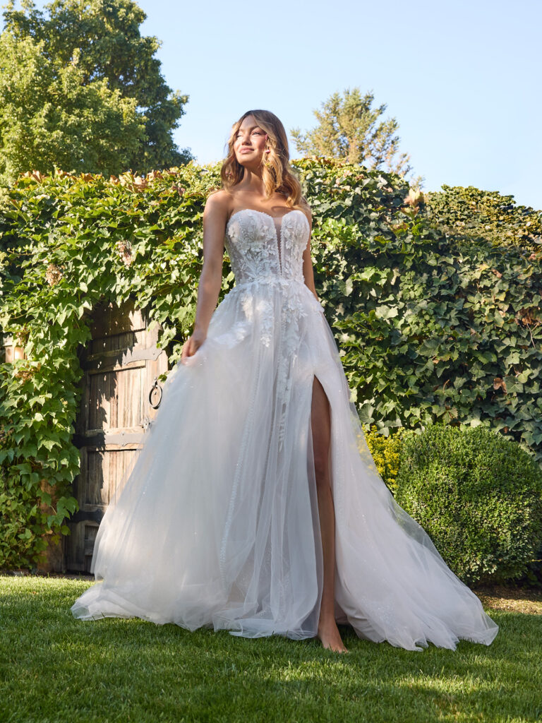 Rebecca-Ingram-Nora-A-line-Wedding-Dress-26RS436A01-PROMO10-IV005