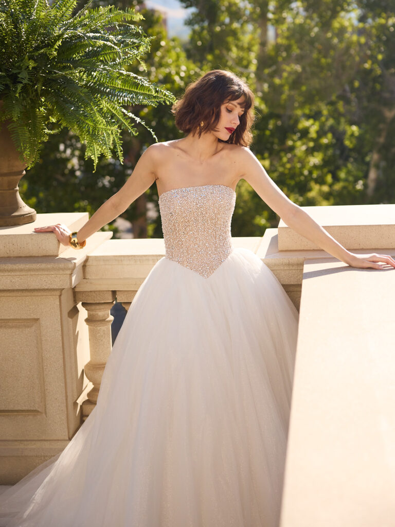 Sottero-and-Midgley-Dmara-Lane-Ballgown-Wedding-Dress-26SS401B01-PROMO14-IV005