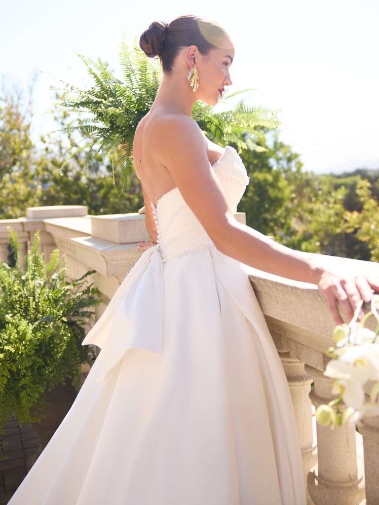 Sottero-and-Midgley-Kincaid-Ballgown-Wedding-Dress-26SS414A01-PROMO14-IV002