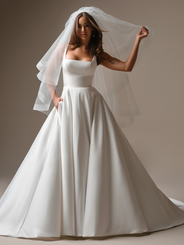 Maggie-Sottero-Galina-A-line-Wedding-Dress-26MK419A01-Alt50-IV002