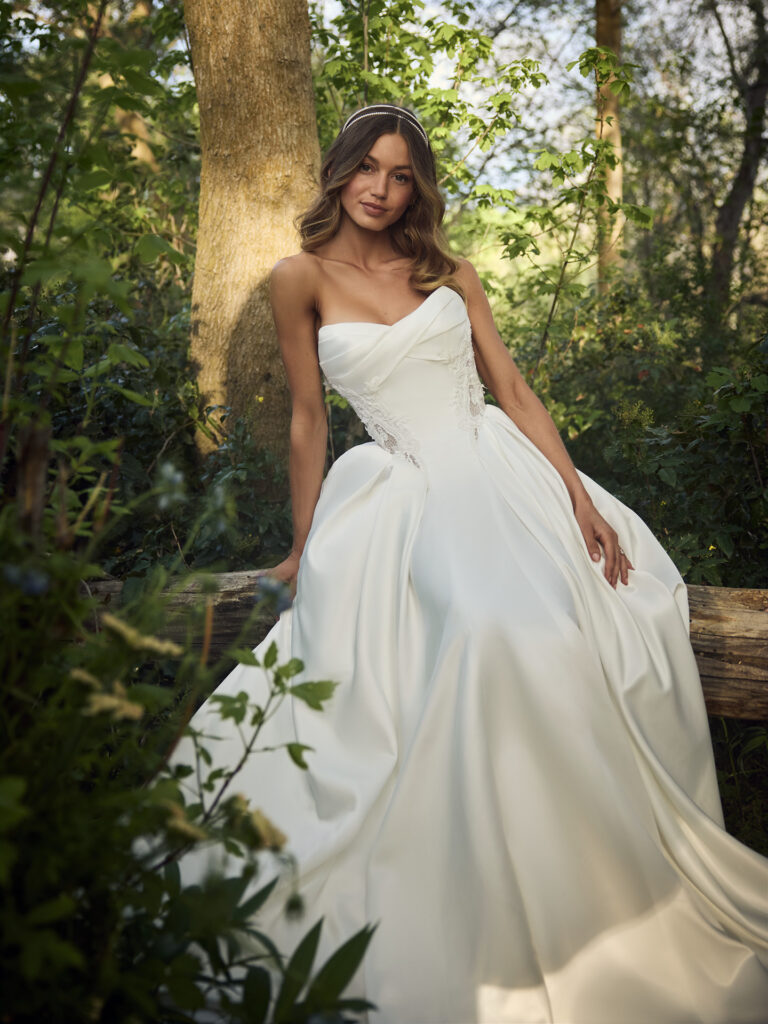 Rebecca-Ingram-Gigi-Ballgown-Wedding-Dress-F6RB120A01-PROMO1-IV002