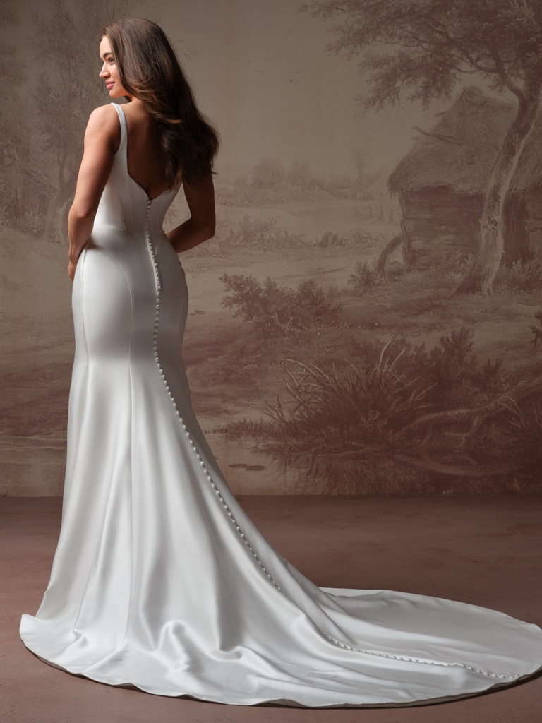 Rebecca-Ingram-Pamela-Fit-and-Flare-Wedding-Dress-F6RS029A01-Alt54-IV002