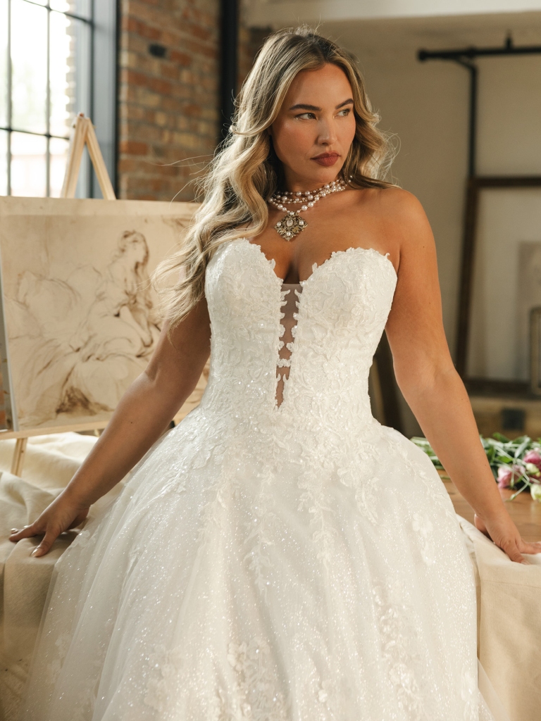Maggie-Sottero-Jennifer-Ballgown-Wedding-Dress-26MS404A01-PROMO11-IV052-Curve