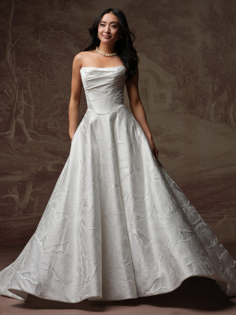 Maggie-Sottero-Morganna-A-line-Wedding-Dress-F6MK125A01-Alt50-IV002